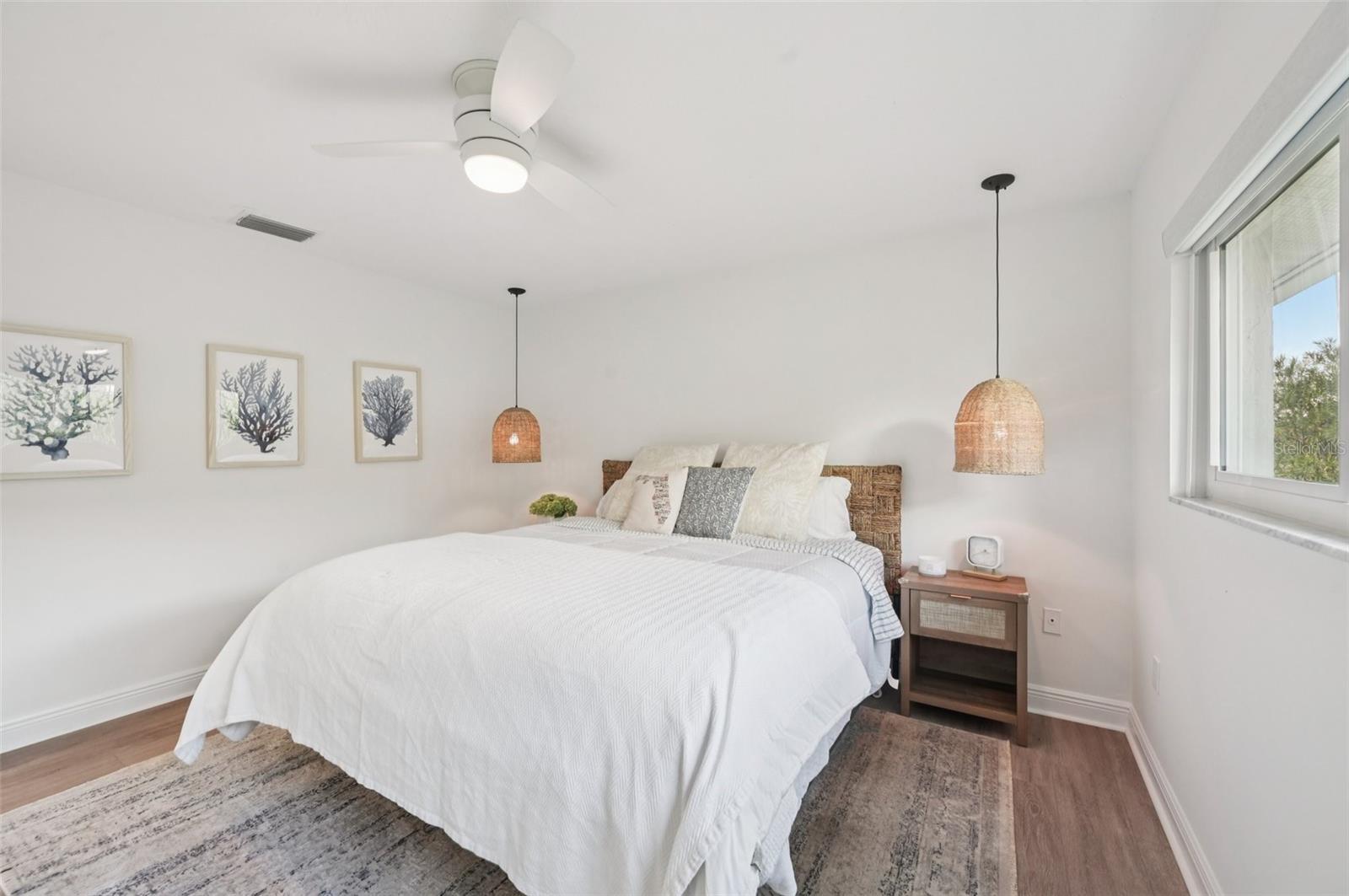 3947 PRAIRIE DUNES DR