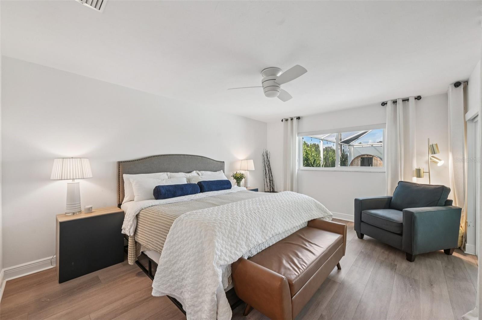 3947 PRAIRIE DUNES DR