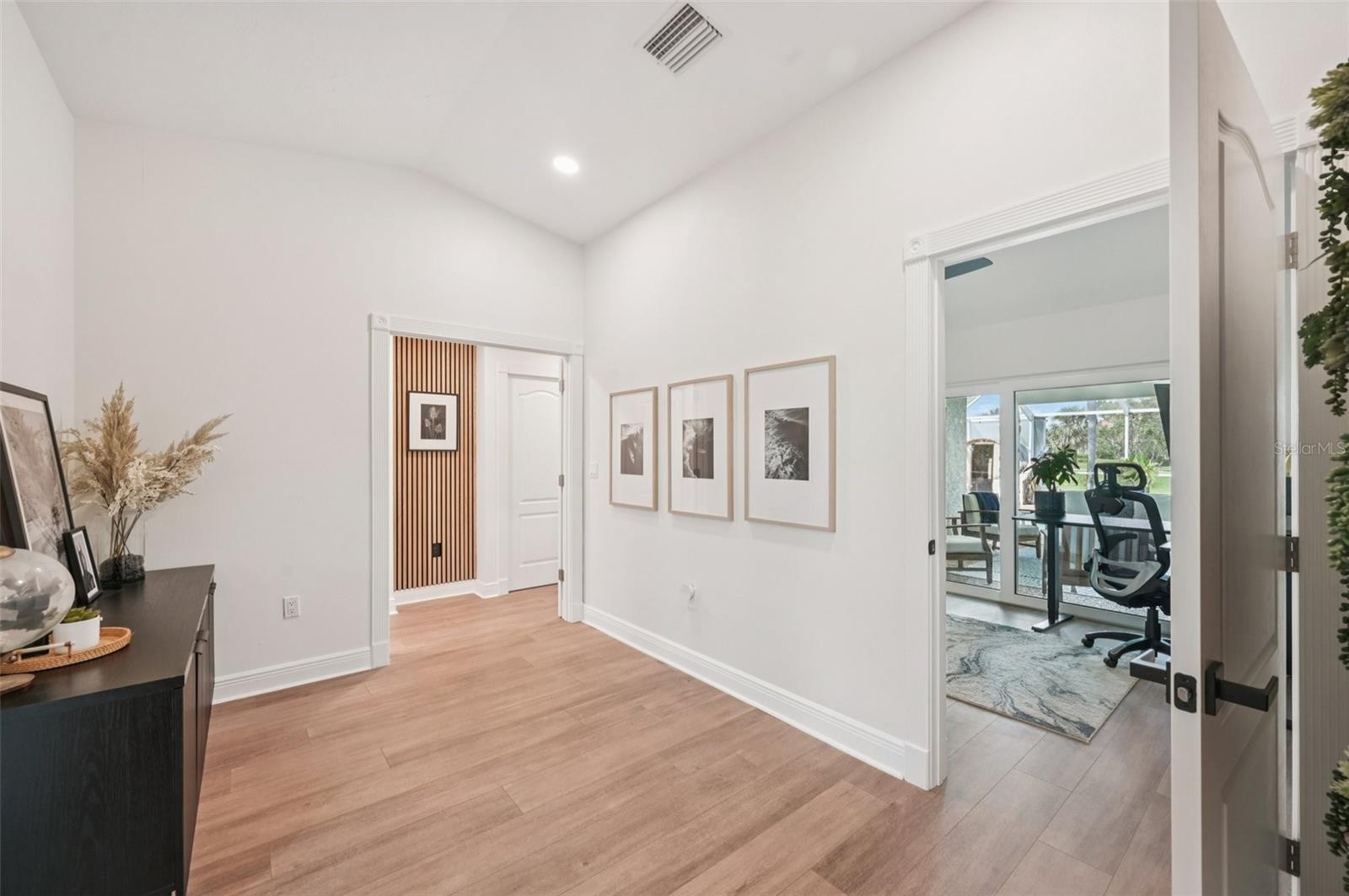 3947 PRAIRIE DUNES DR