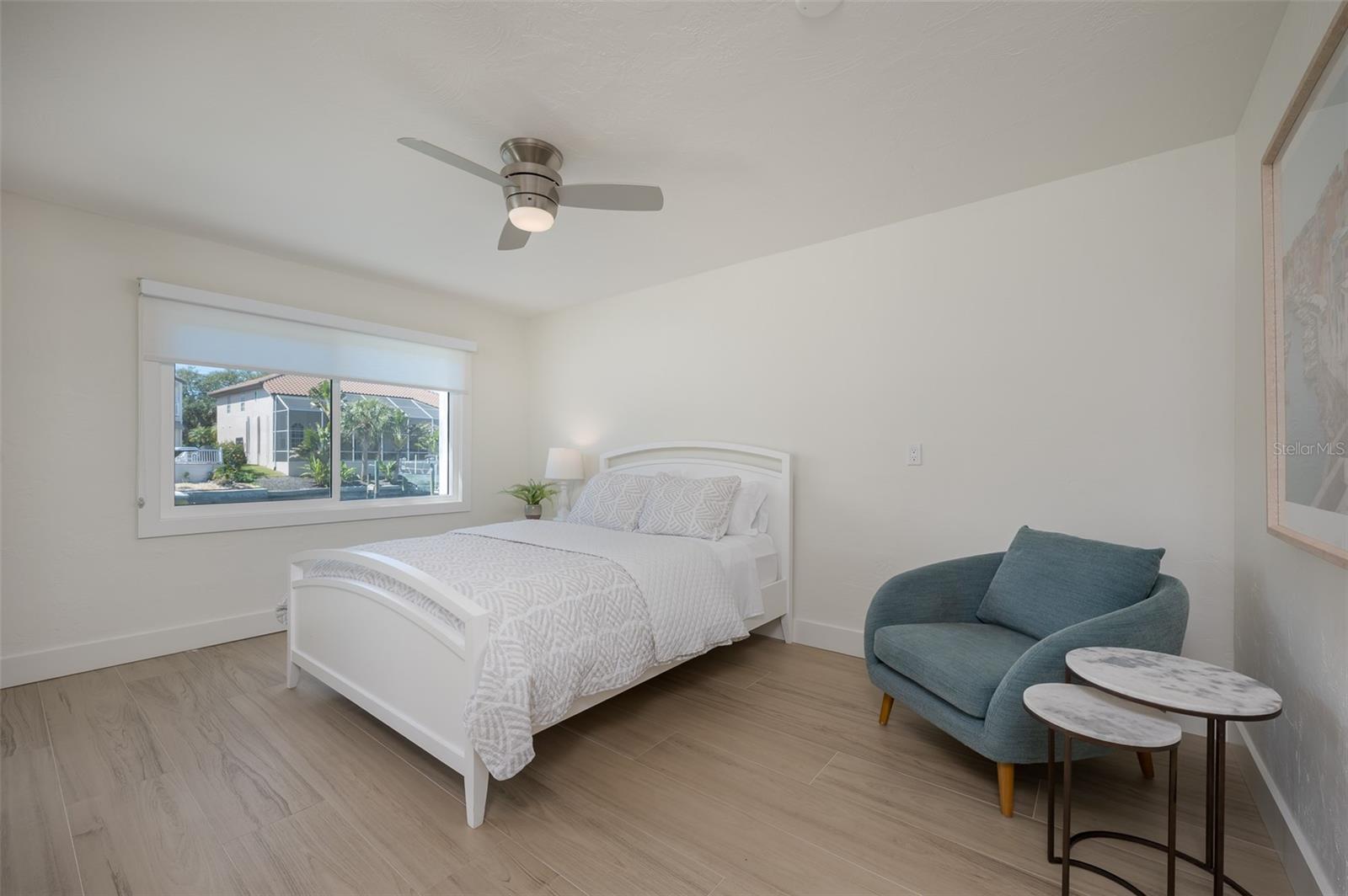 4938 COMMONWEALTH DR