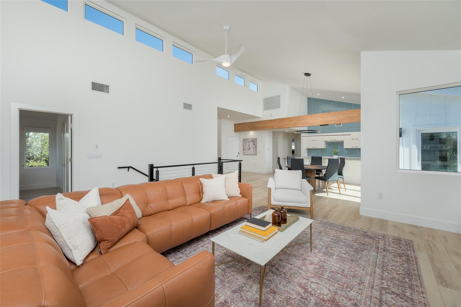 4938 COMMONWEALTH DR