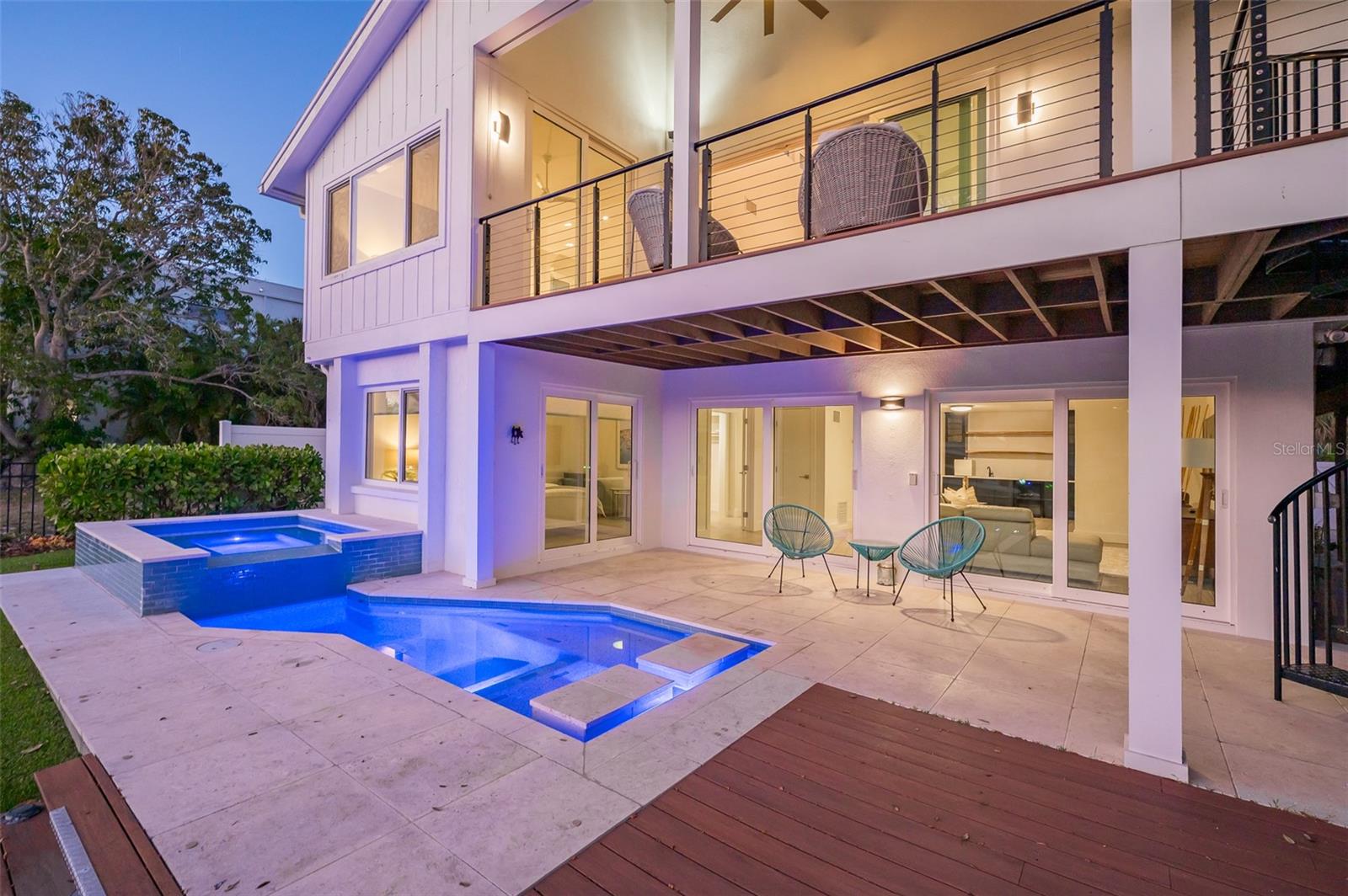 4938 COMMONWEALTH DR