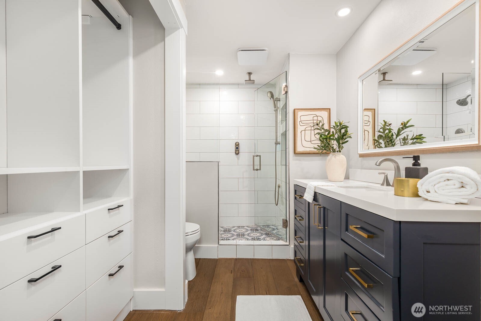 12010 98th Avenue NE Unit: 107