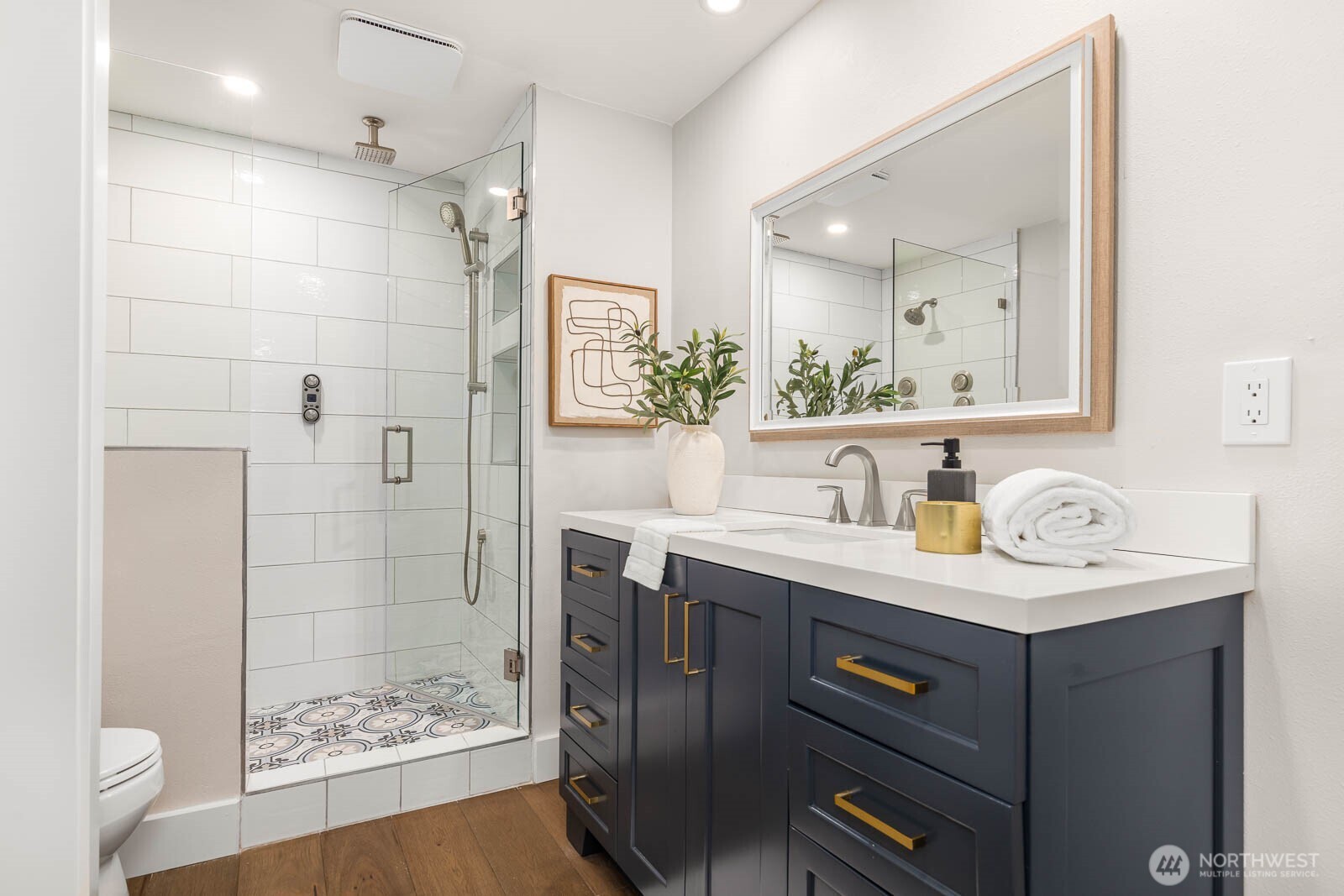 12010 98th Avenue NE Unit: 107