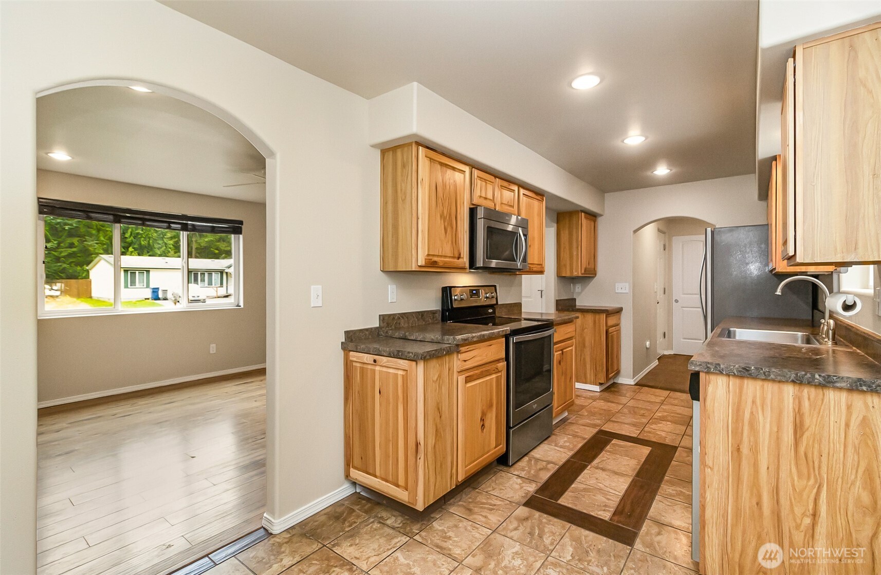 21131 119th Street NE