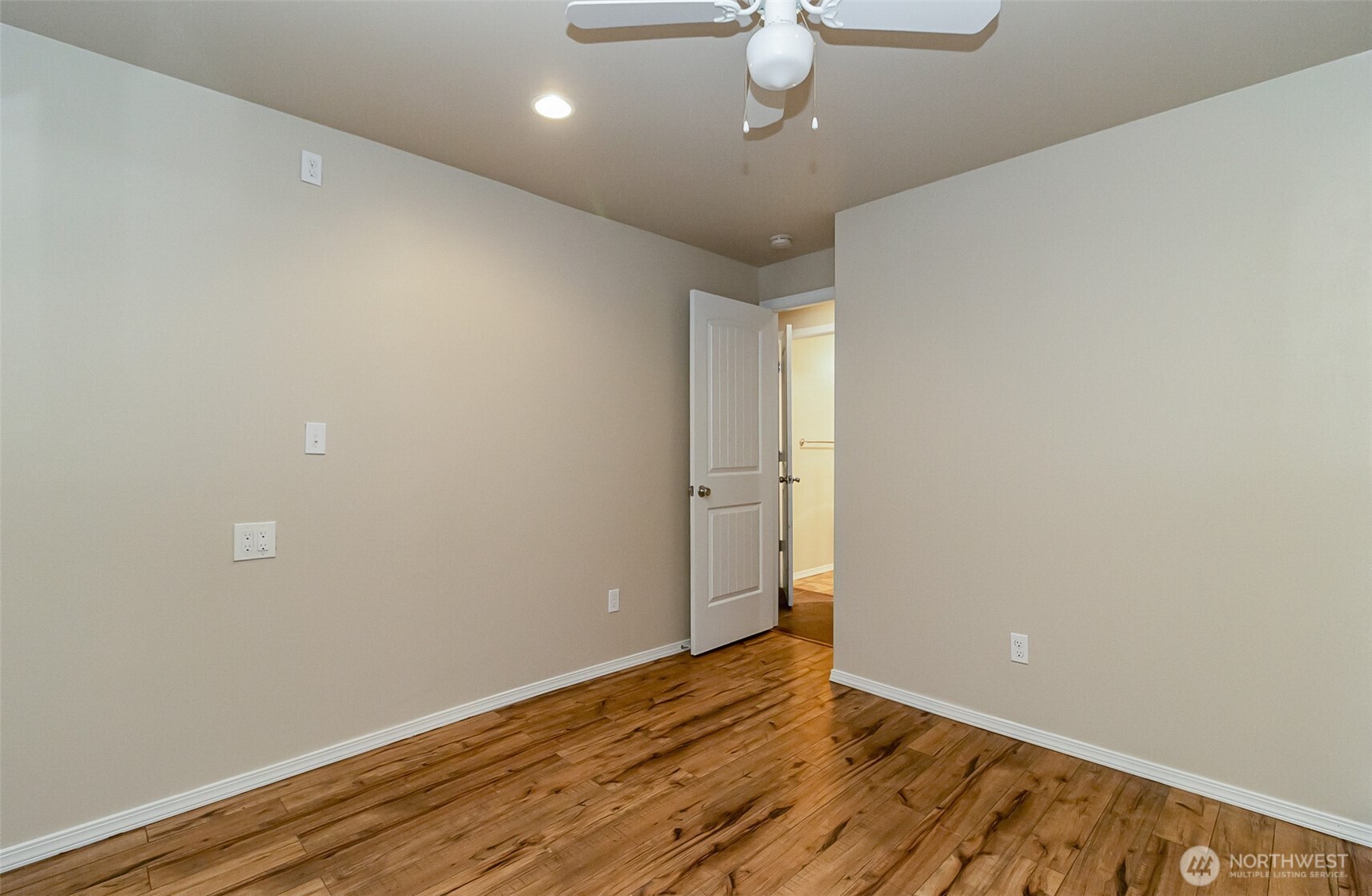 21131 119th Street NE