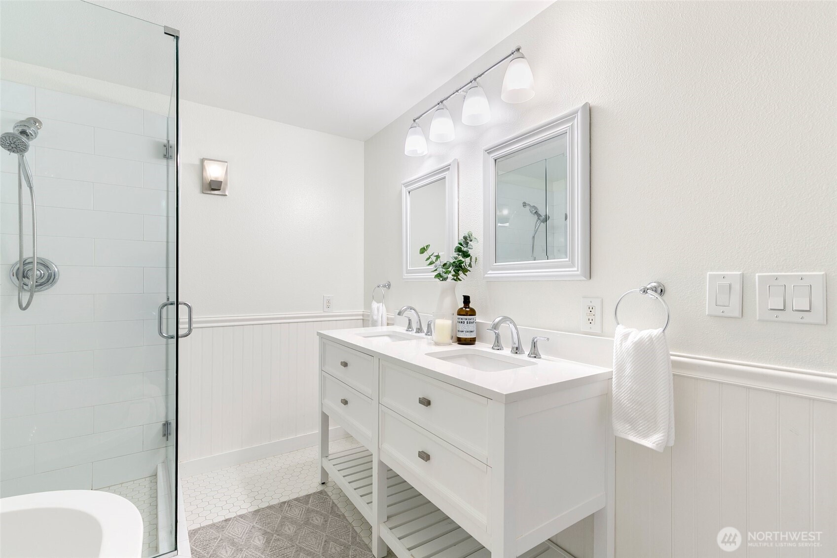 13761 30th Avenue NE