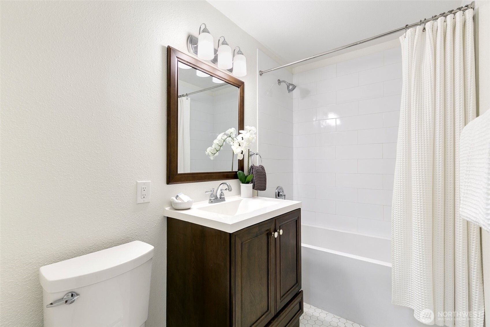 13761 30th Avenue NE