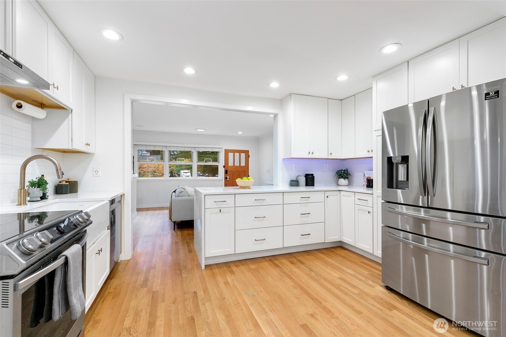 13761 30th Avenue NE