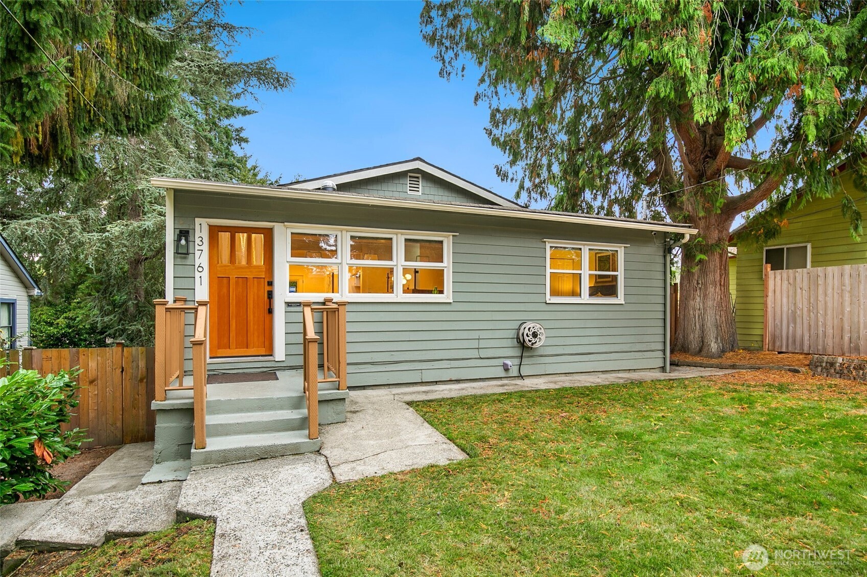 13761 30th Avenue NE