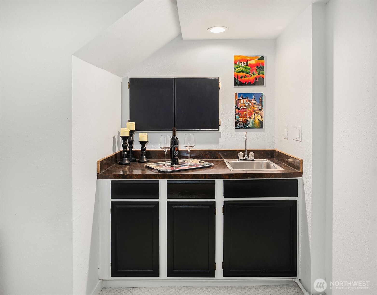 15000 Village Green Drive Unit: 22