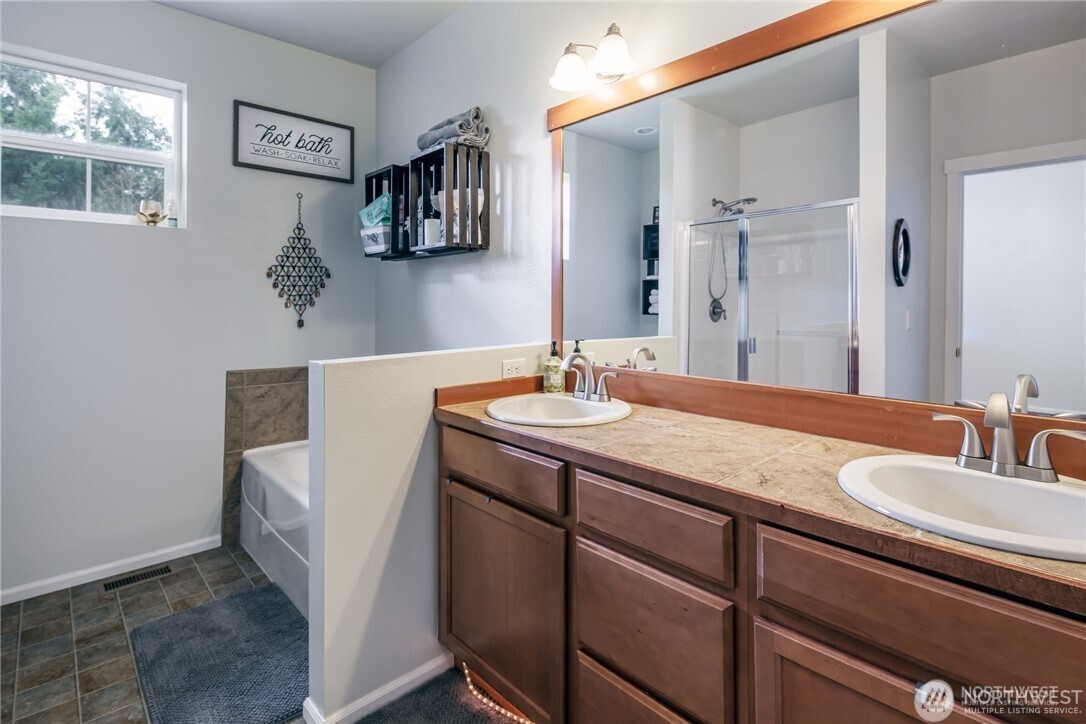 17218 84th Avenue NE