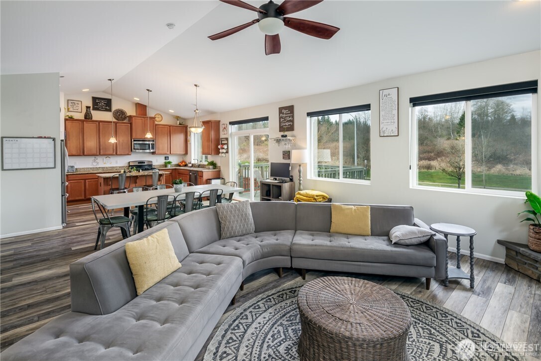 17218 84th Avenue NE