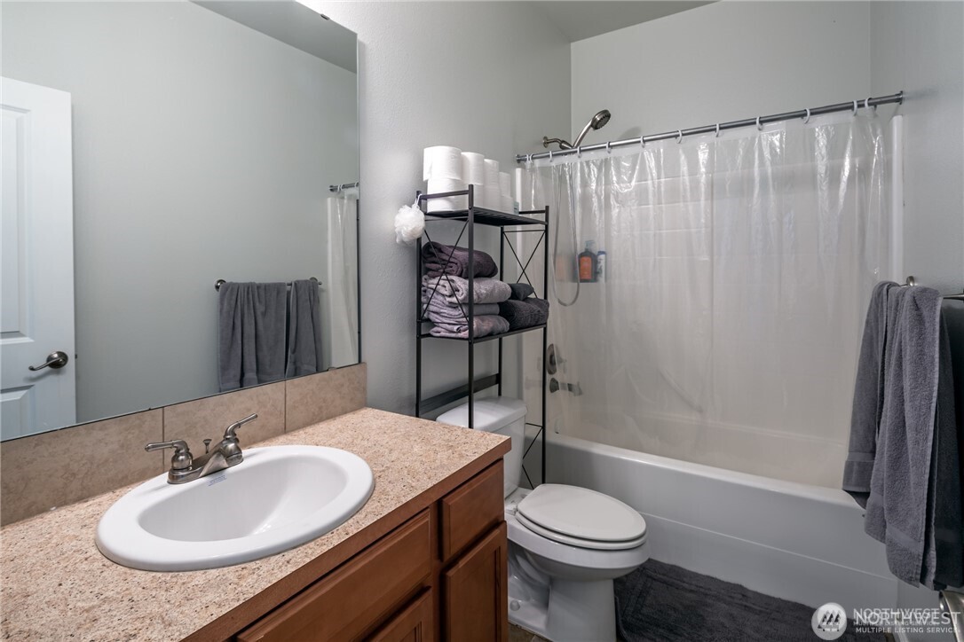 17218 84th Avenue NE