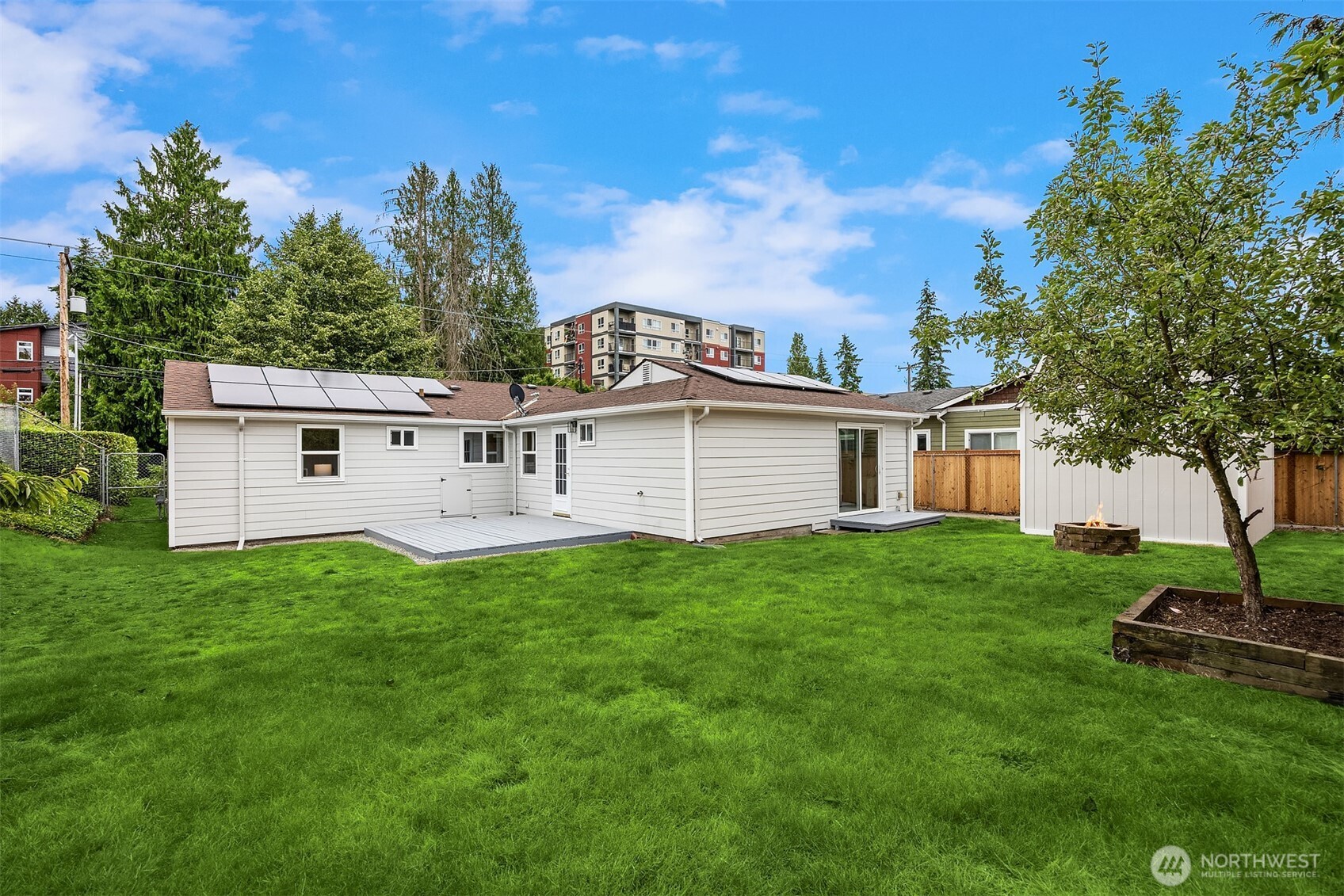 17563 12th Avenue NE
