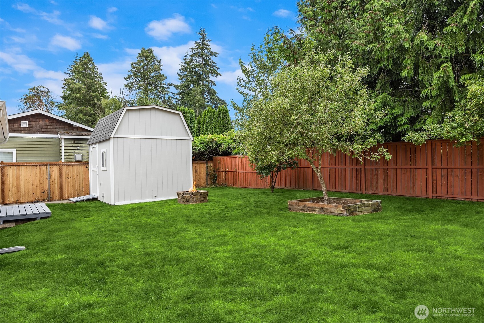 17563 12th Avenue NE
