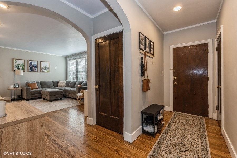 1221 Hull Terrace Unit: 3D