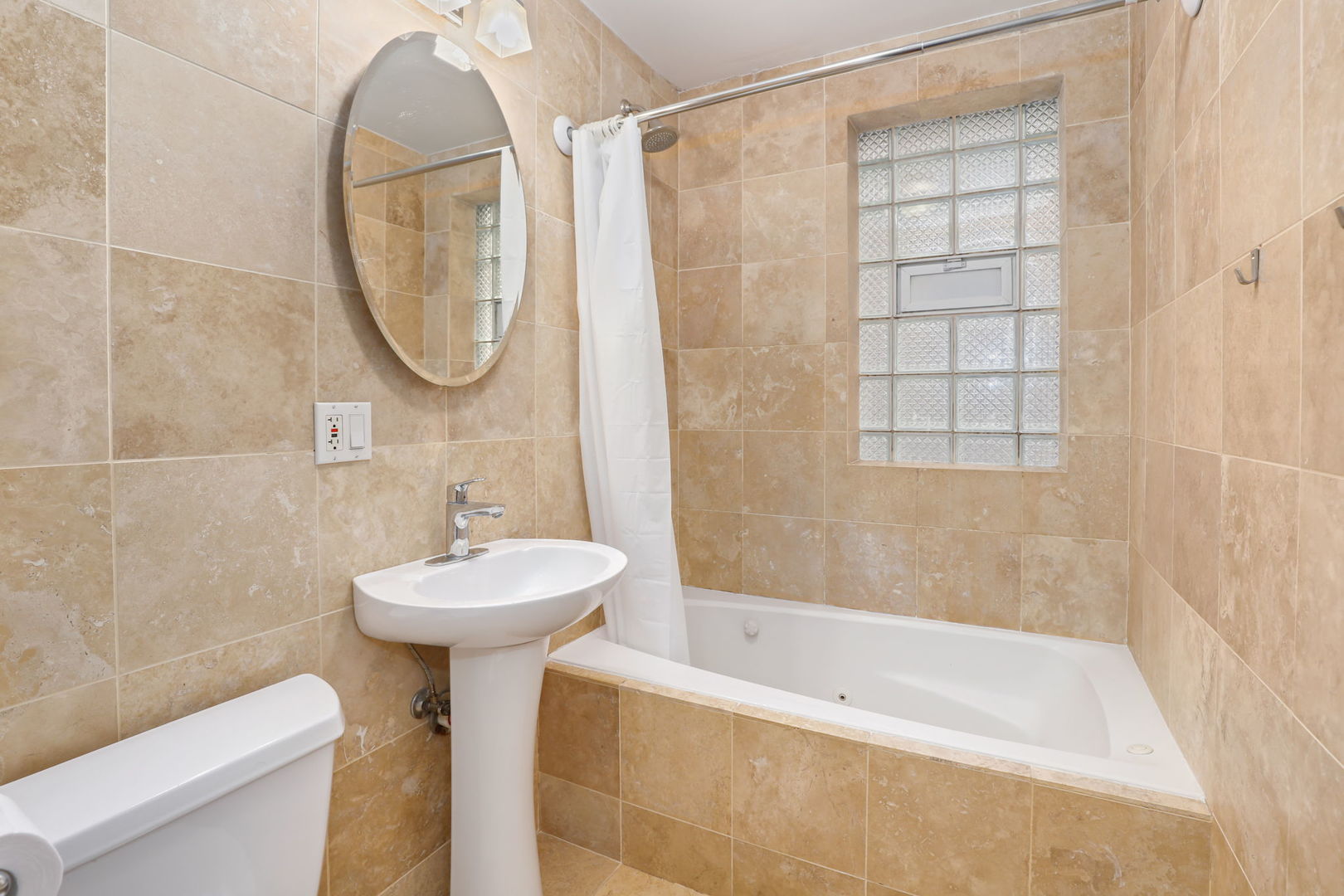 3705 W Altgeld Street Unit: 1