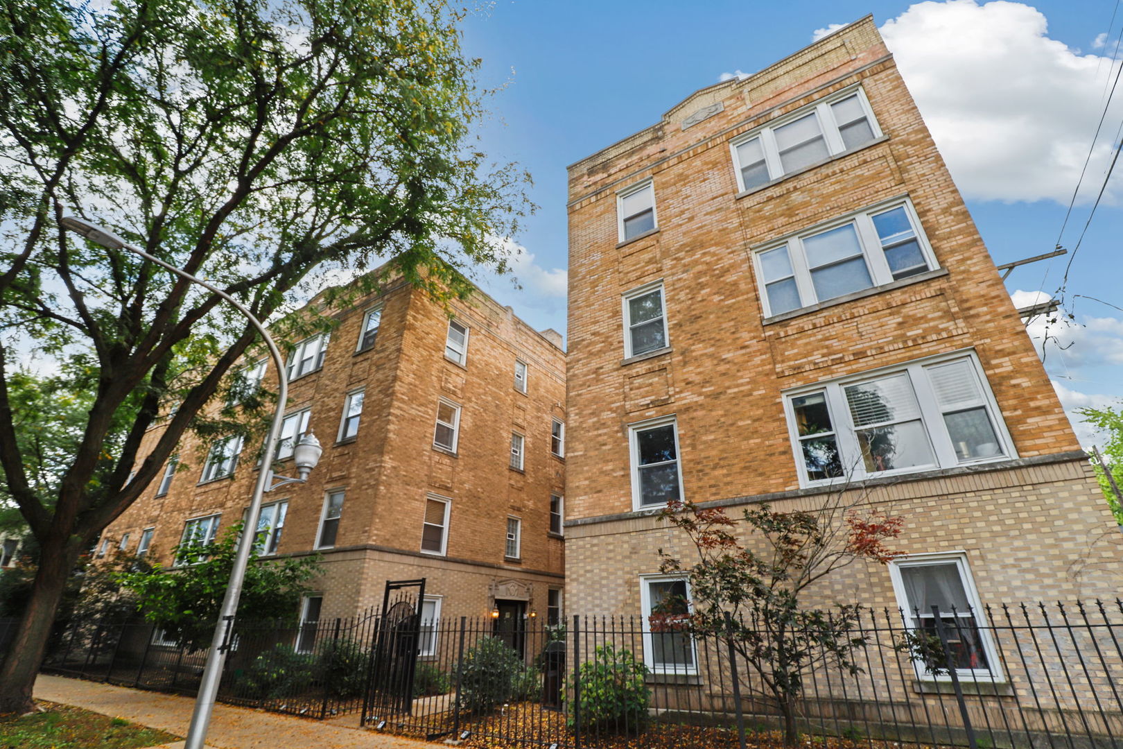 3705 W Altgeld Street Unit: 1