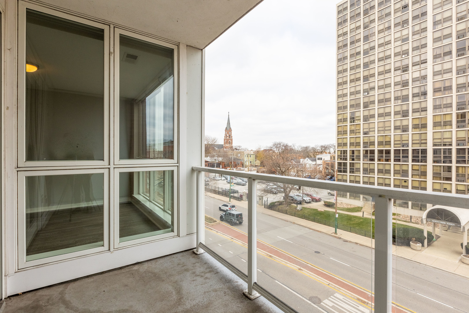 1552 N North Park Avenue Unit: 410