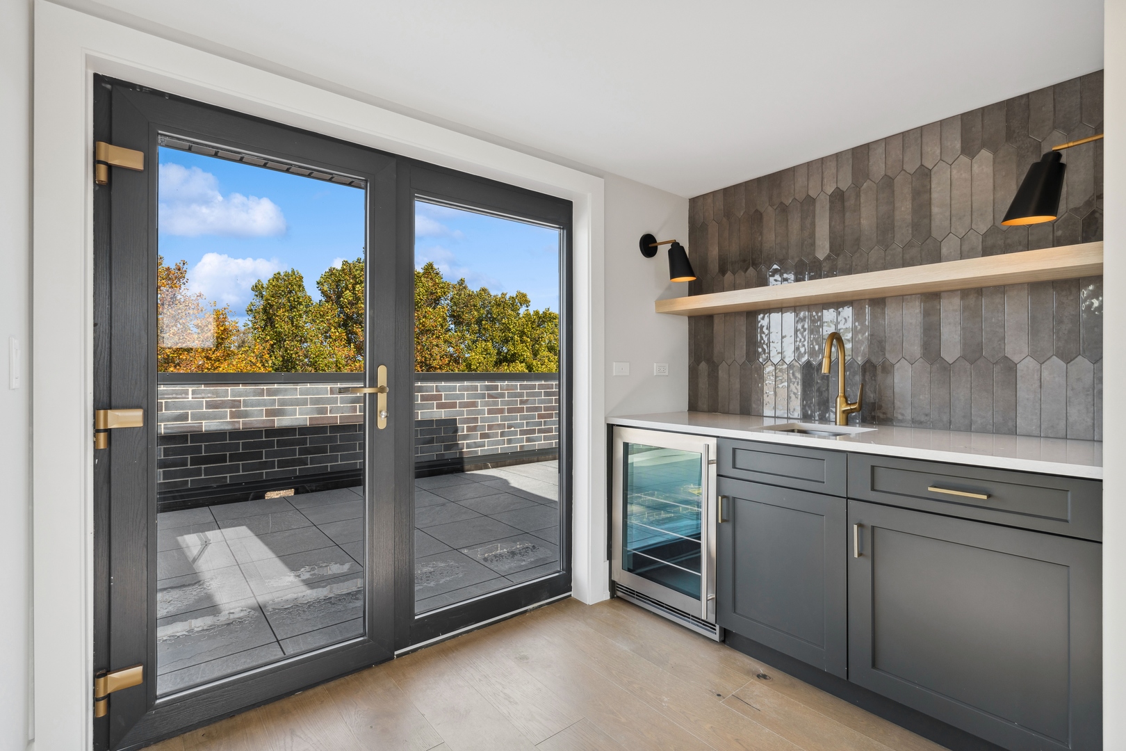 3651 N Damen Avenue Unit: 3