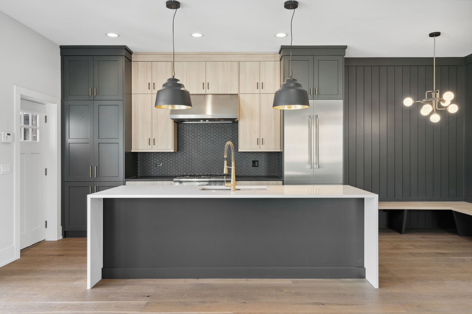 3651 N Damen Avenue Unit: 3