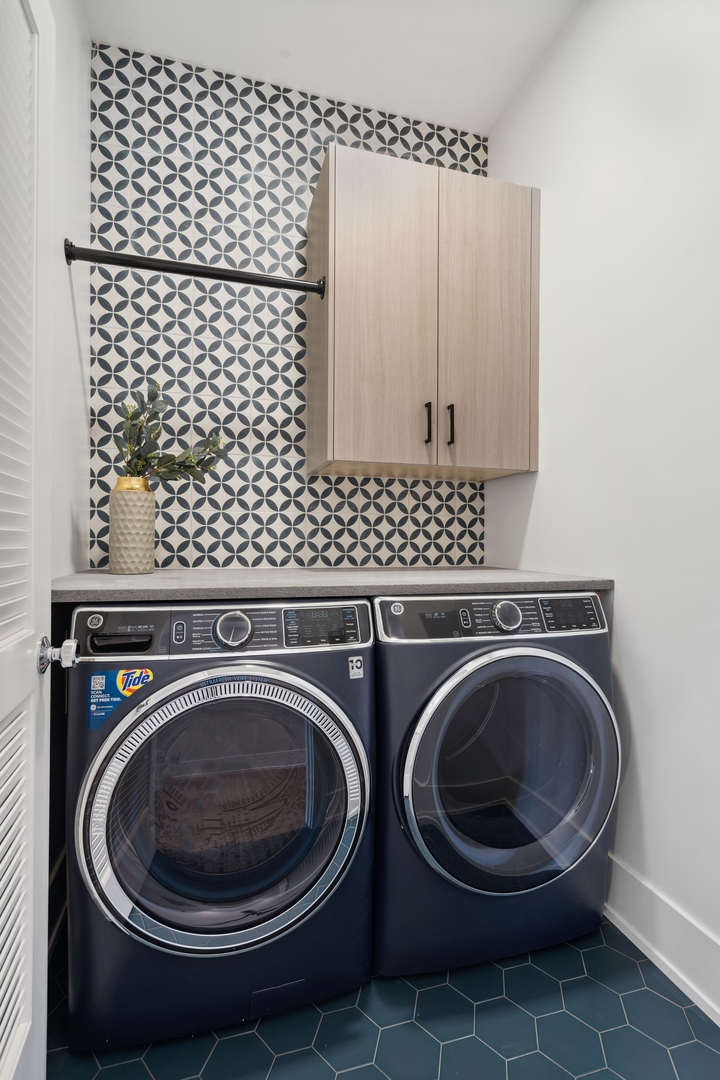 3651 N Damen Avenue Unit: 3