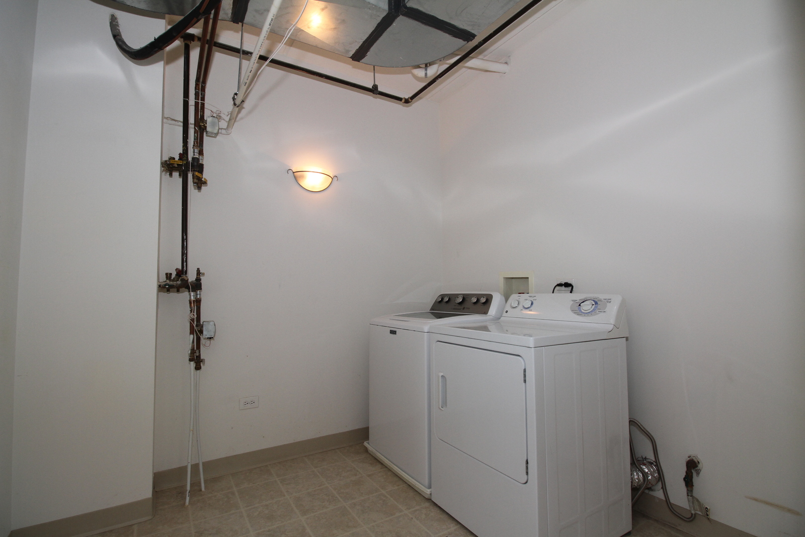 300 Anthony Avenue Unit: 410