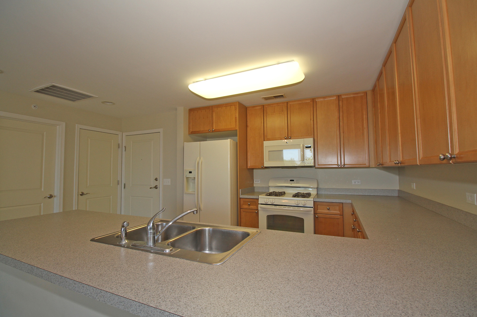 300 Anthony Avenue Unit: 410