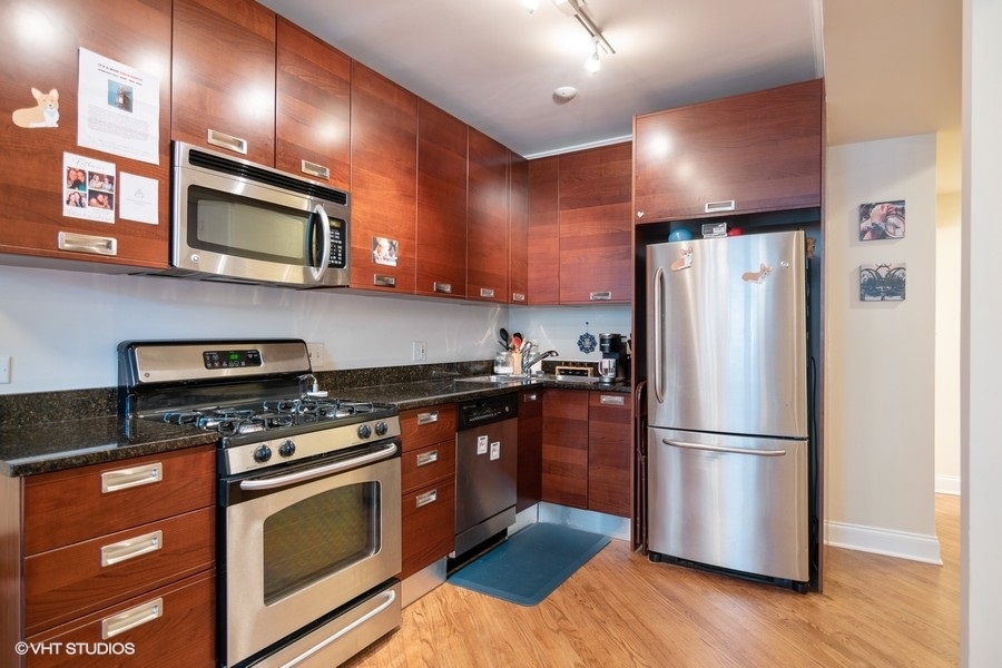 1903 N Humboldt Boulevard Unit: G