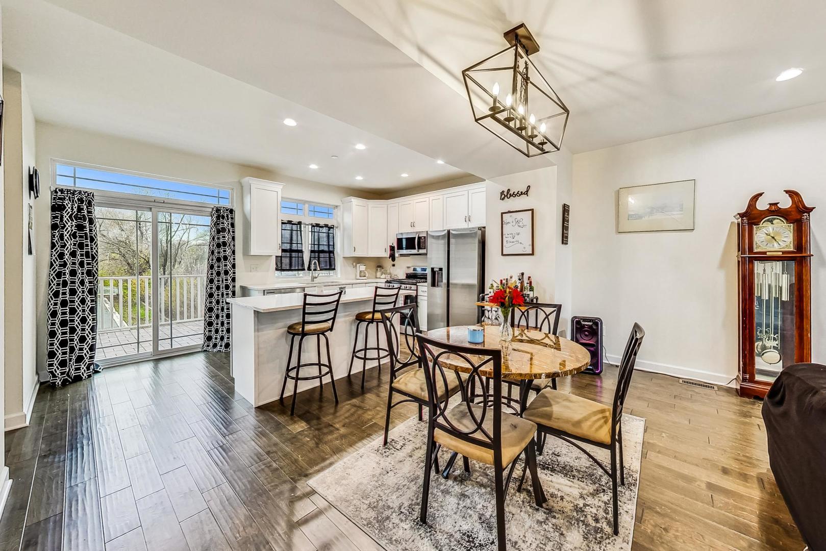 17884 Oak Park Avenue