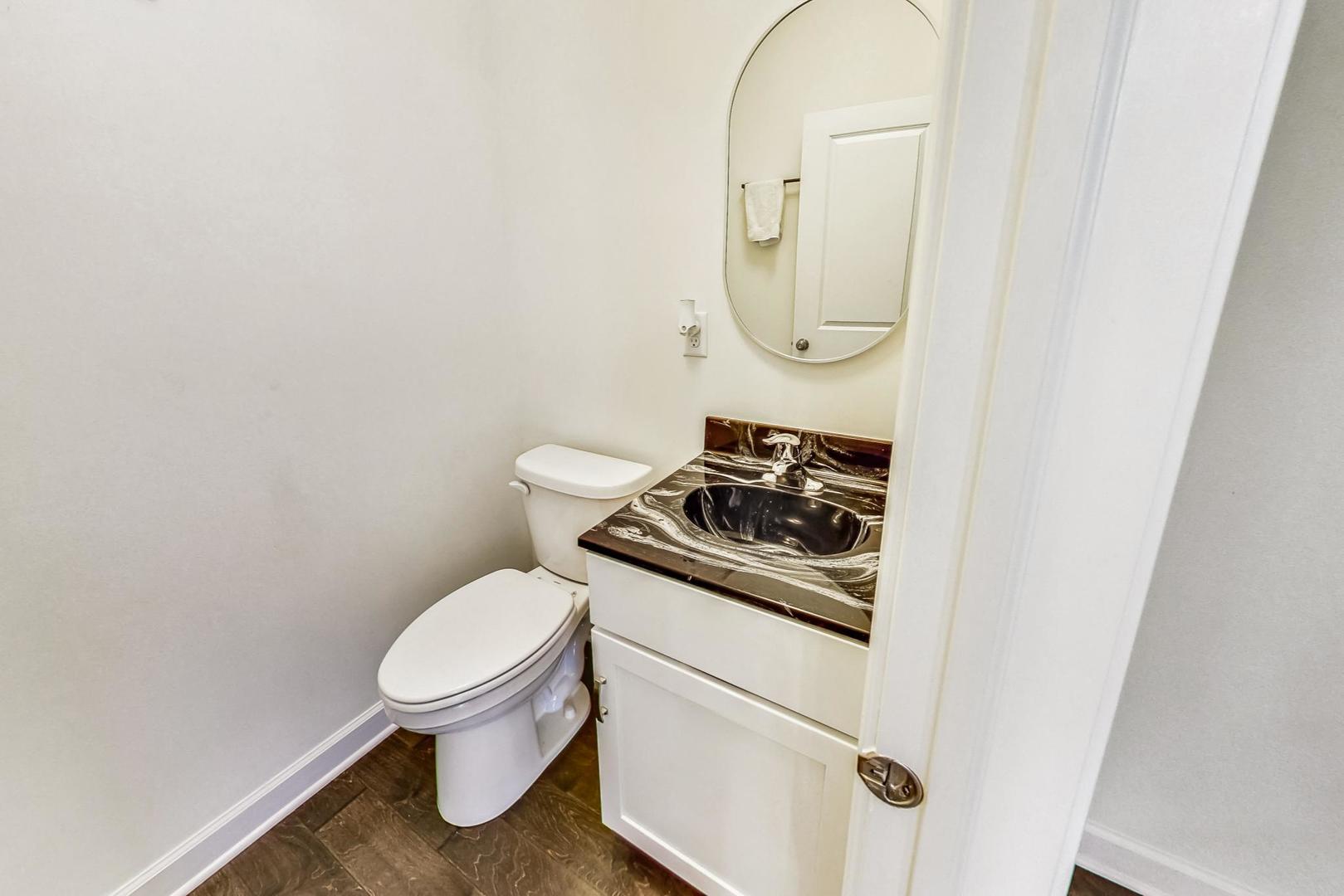 17884 Oak Park Avenue