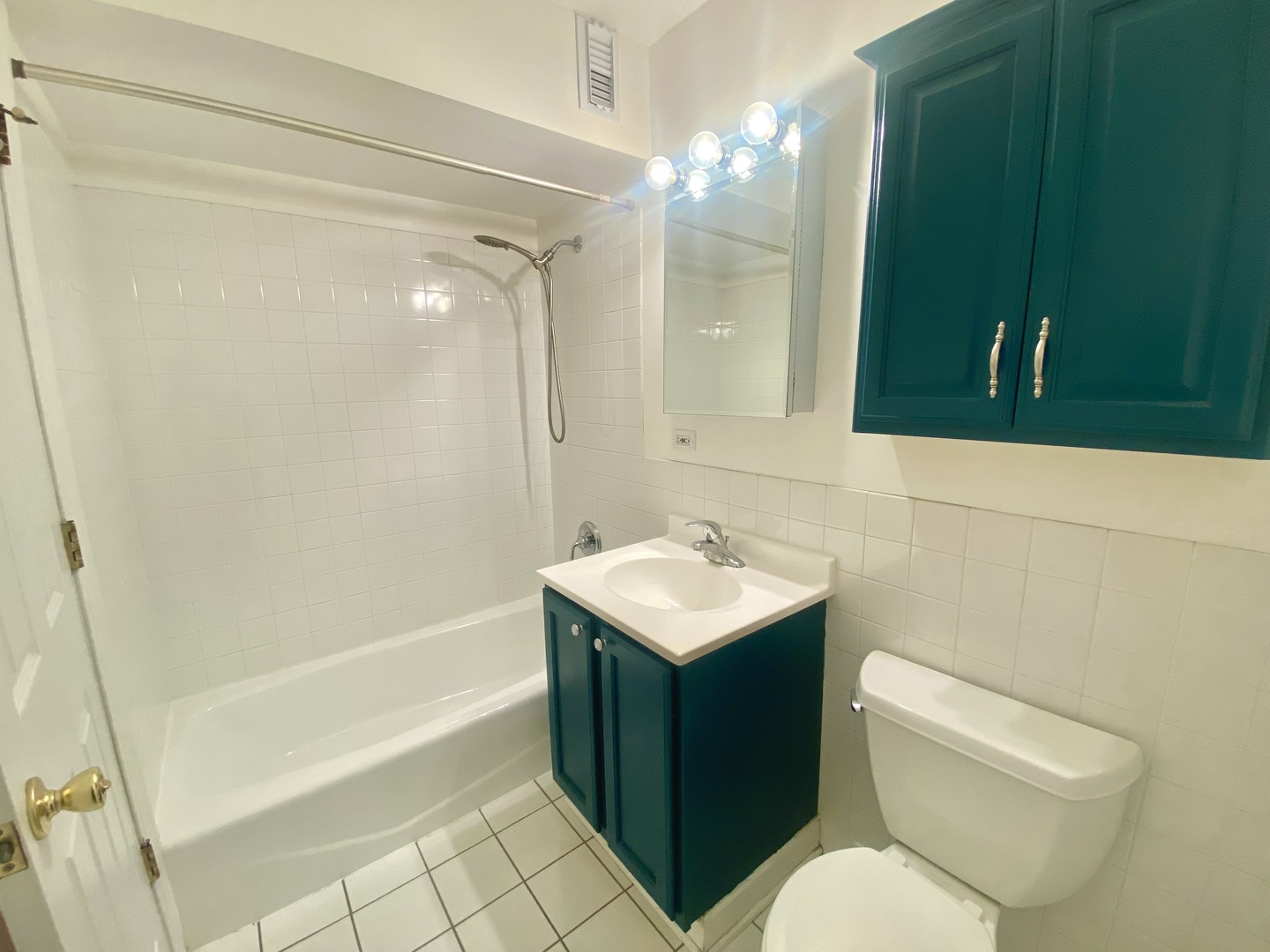 900 W Fullerton Avenue Unit: 5F