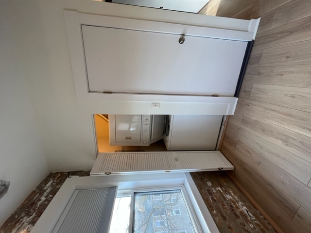 3018 W Belle Plaine Avenue Unit: 3