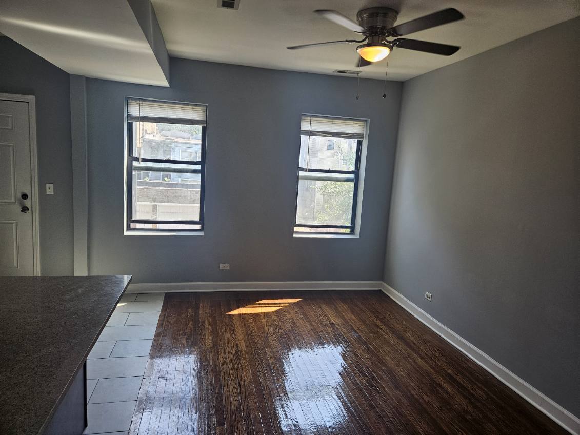 1521 E 67th Place