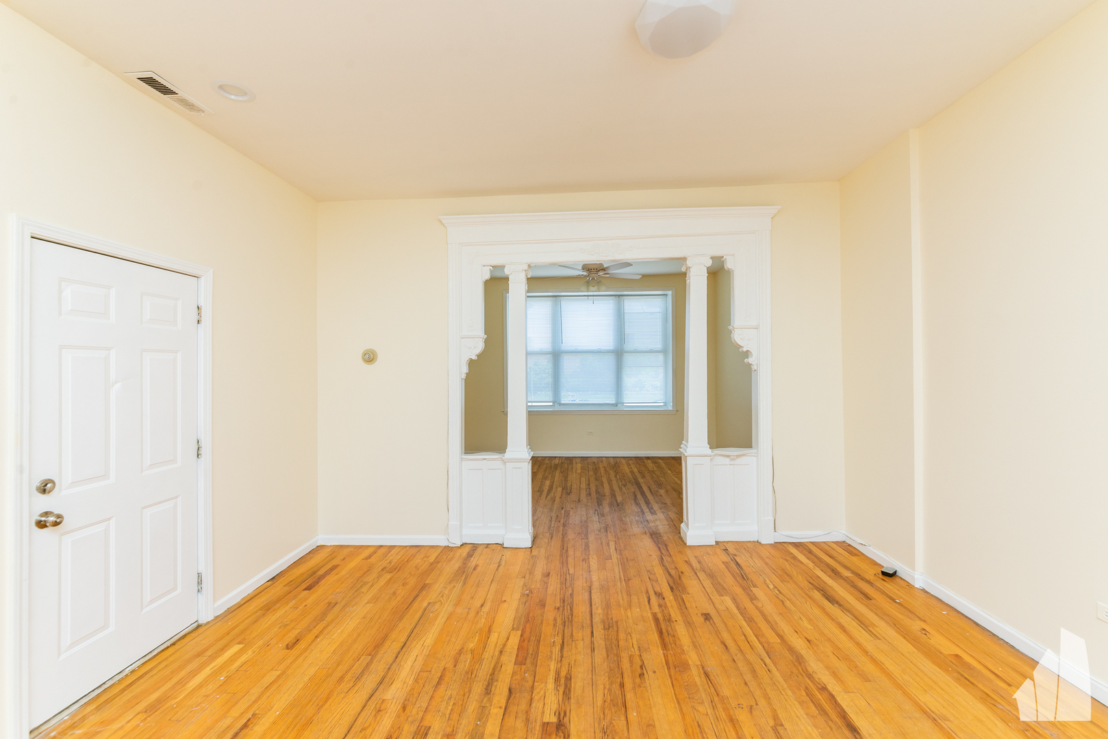 2910 S WENTWORTH Avenue Unit: 3F