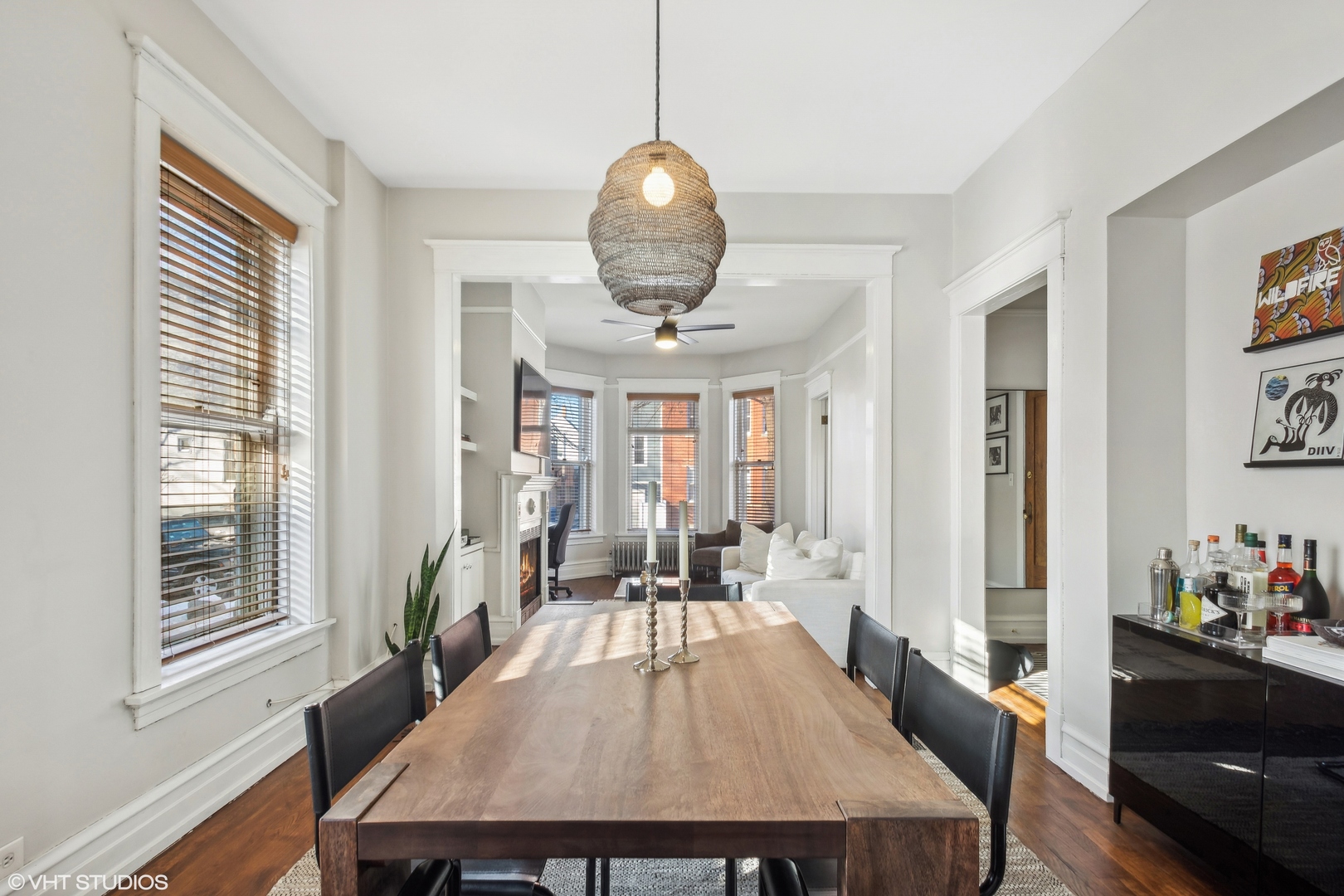 1443 W WAVELAND Avenue Unit: 1