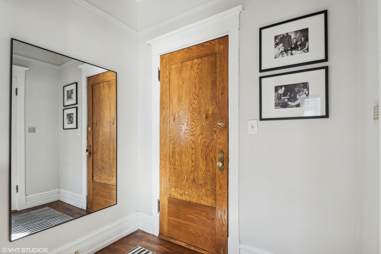 1443 W WAVELAND Avenue Unit: 1