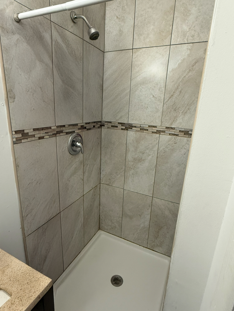 1417 W Cullerton Street Unit: 1