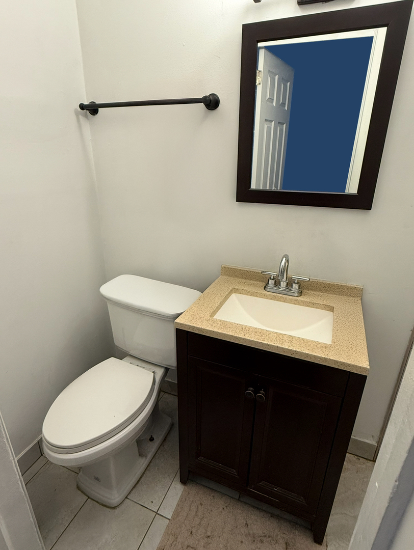 1417 W Cullerton Street Unit: 1