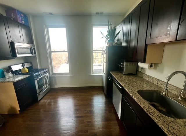 1417 W Cullerton Street Unit: 1