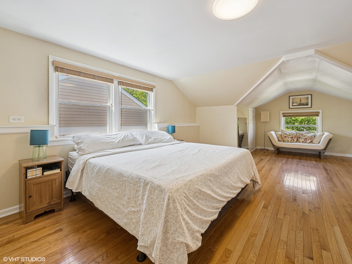 8721 Saint Louis Avenue