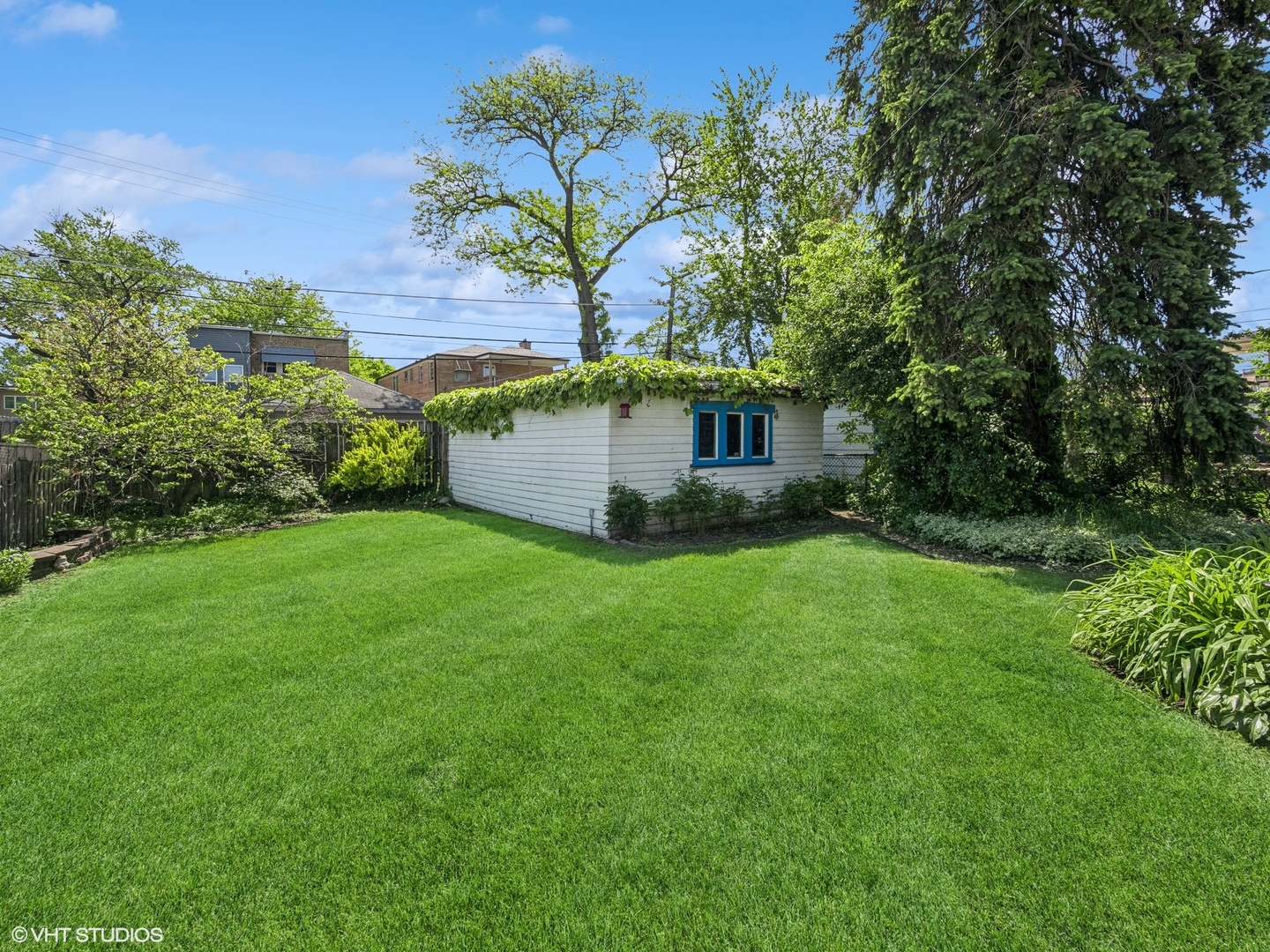 8721 Saint Louis Avenue