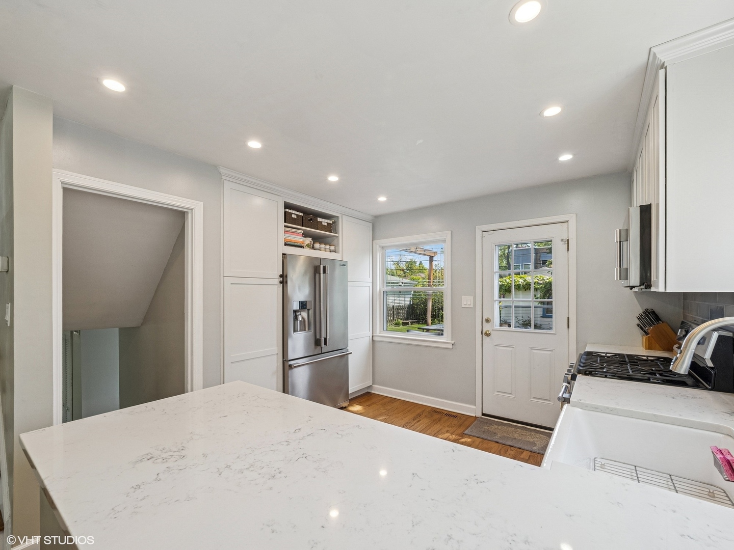 8721 Saint Louis Avenue