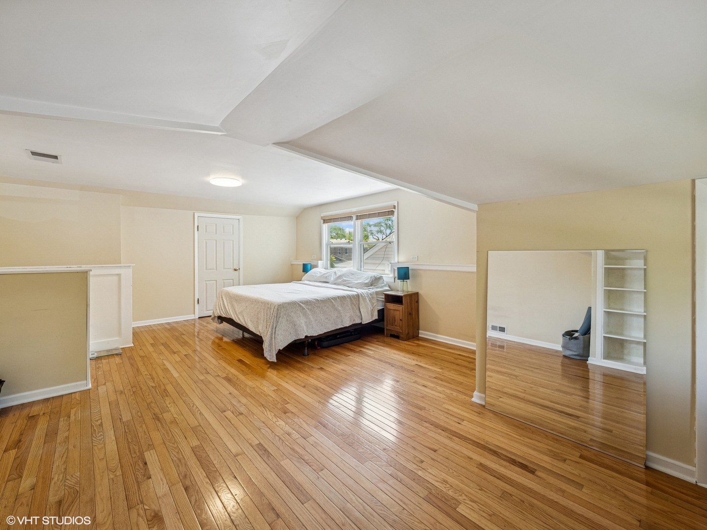 8721 Saint Louis Avenue