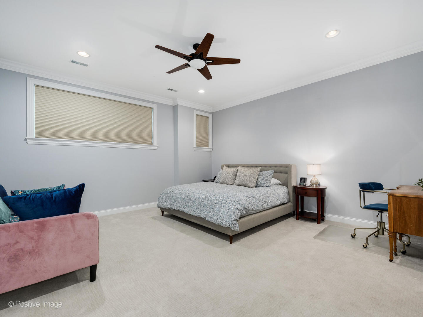 3716 N Kenmore Avenue Unit: 1