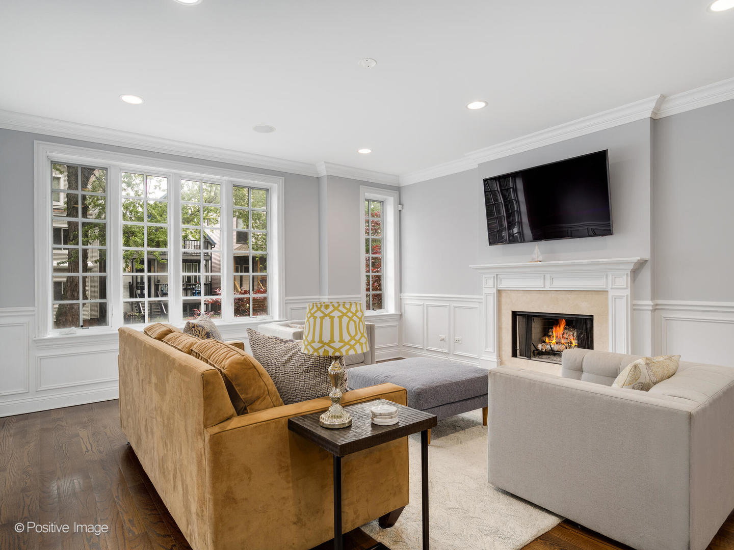 3716 N Kenmore Avenue Unit: 1