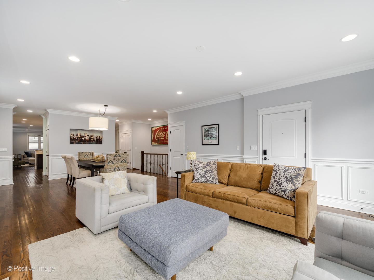 3716 N Kenmore Avenue Unit: 1