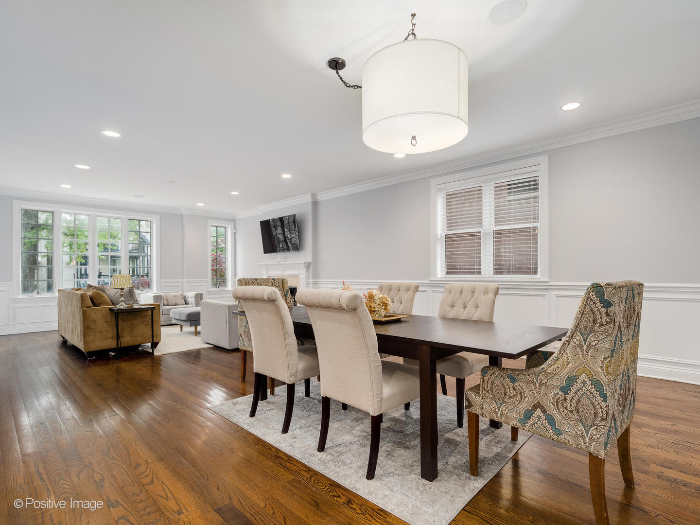 3716 N Kenmore Avenue Unit: 1