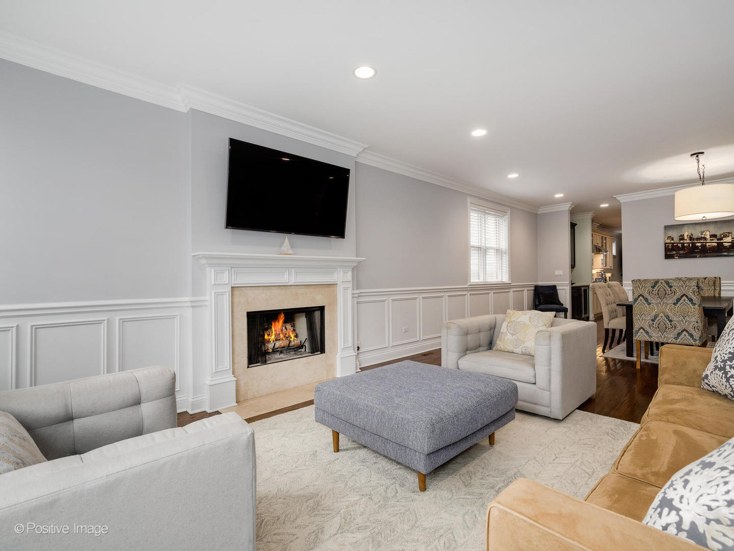 3716 N Kenmore Avenue Unit: 1